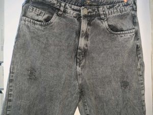 Ripped Wide Leg Jeans