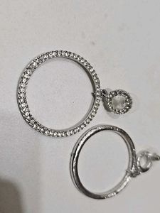 Sparkling Circle Earrings