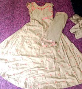 Elegant Embroidered Ethnic Gown