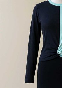 Colorblock Twist-Front Top