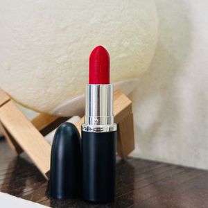 MAC Matte Lipstick - Ruby Woo