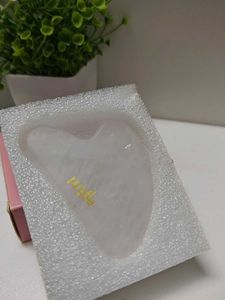 Purplle Queen Skin Gua Sha