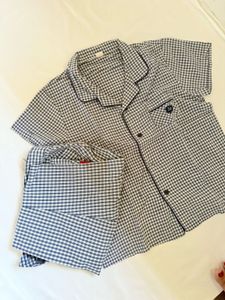 Checks Nightsuit (2 Piece Set) Size: S-M