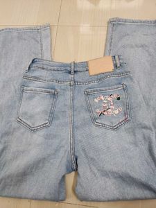 Straight jeans