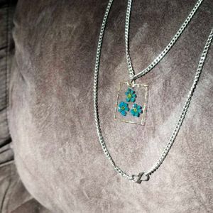 Floral Resin Pendant Necklace