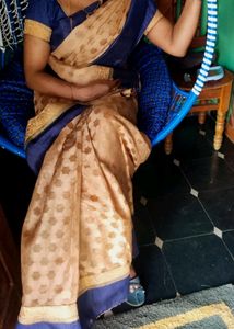 Cream Cotton Saree With Blouse