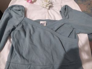ILLI London Top
