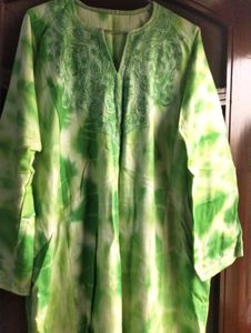 Green Embroidered Pheran