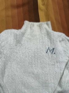 Women Cozy soft fur White Knit Sweater