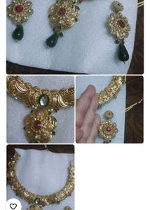 2 Pair Earings And A Neckpiece With Earing