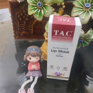 T.A.C The Ayurveda Co. Kumkumadi Lip Mask