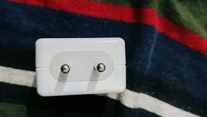 One Plus 65w Adapter