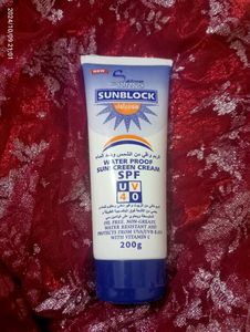 New Tag Sunscreen