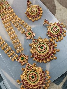 Ruby Stone Jewellery Set