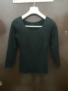Basic Black Long Sleeve Top