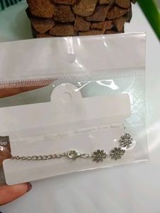 Flower Bracelet
