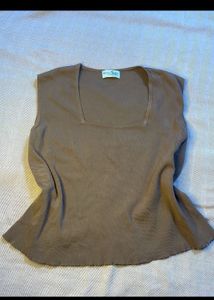 Balloon sleeves top