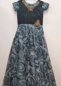 Women Full Length Velvet Black &amp; Grey Gown
