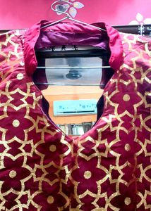 Elegant Maroon &amp; Gold Kurta