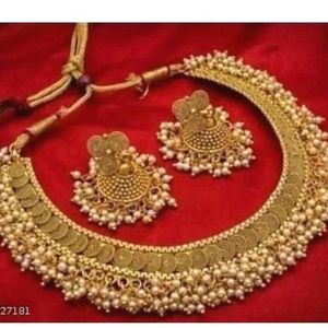 Necklace Without Earings