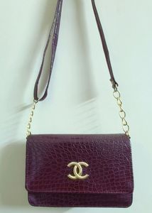 Slingbag Crocodile PU Maroon Pattern