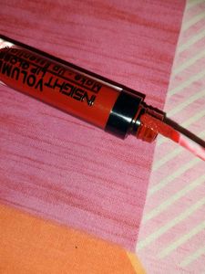 Insight Volume Lip Gloss