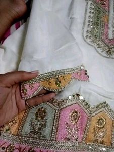 Embroidered Kurta Set👐🏻✨