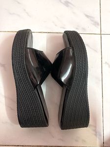 Glossy Platform Sandals