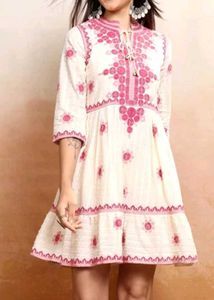 BEAUTIFUL PINK AND BEIGE KURTI