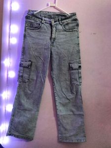Cargo Jeans - Trendy Style