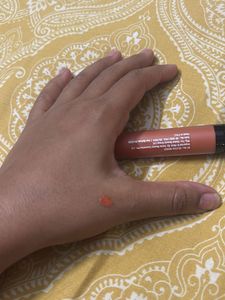 Swiss Beauty Liquid Concealer Orange