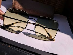 Ray-Ban Square Sunglasses