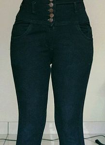 Black Skinny Jeans