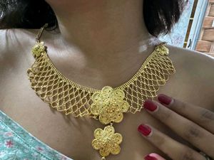 Rani Har From Dubai