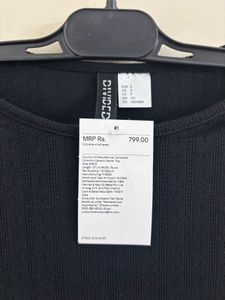H&amp;M OVERLOCK-DETAIL POINTELLE TOP