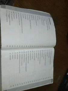 Arihant- English Grammar And Composition Book
