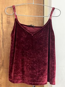 Velvet top {NO COINS OR SWAP ACCEPTED}