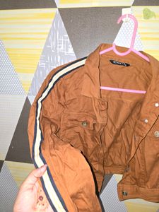 Cropped New Brown Jacket