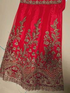 ❣️❣️tomato Red &amp; Gold heavy frock with heav