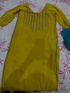 Kurti And Chunni