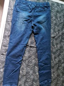 Pantaloons Junior Joggers