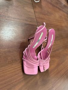 Price Drop 🔥Zara Heels