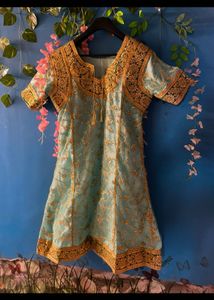 Hyderabadi Khada Dupatta 5000₹(bargainable)