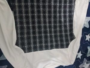 Stylish Plaid Top