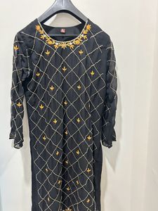 Women Black Pakistani Kurta Set