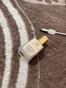 Estee Lauder Foundation || BONE
