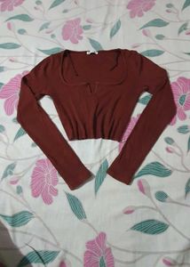 Full Sleeves Body Fitted Crop Top For Sale