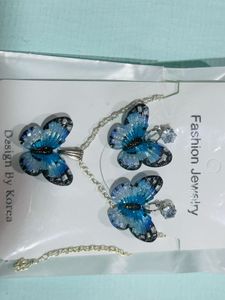 Butterfly Necklace &amp; Earring Set