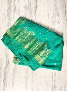 Elegant Green & Gold Dupattas