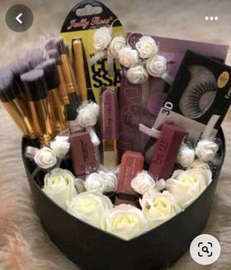 Makeup Hampers